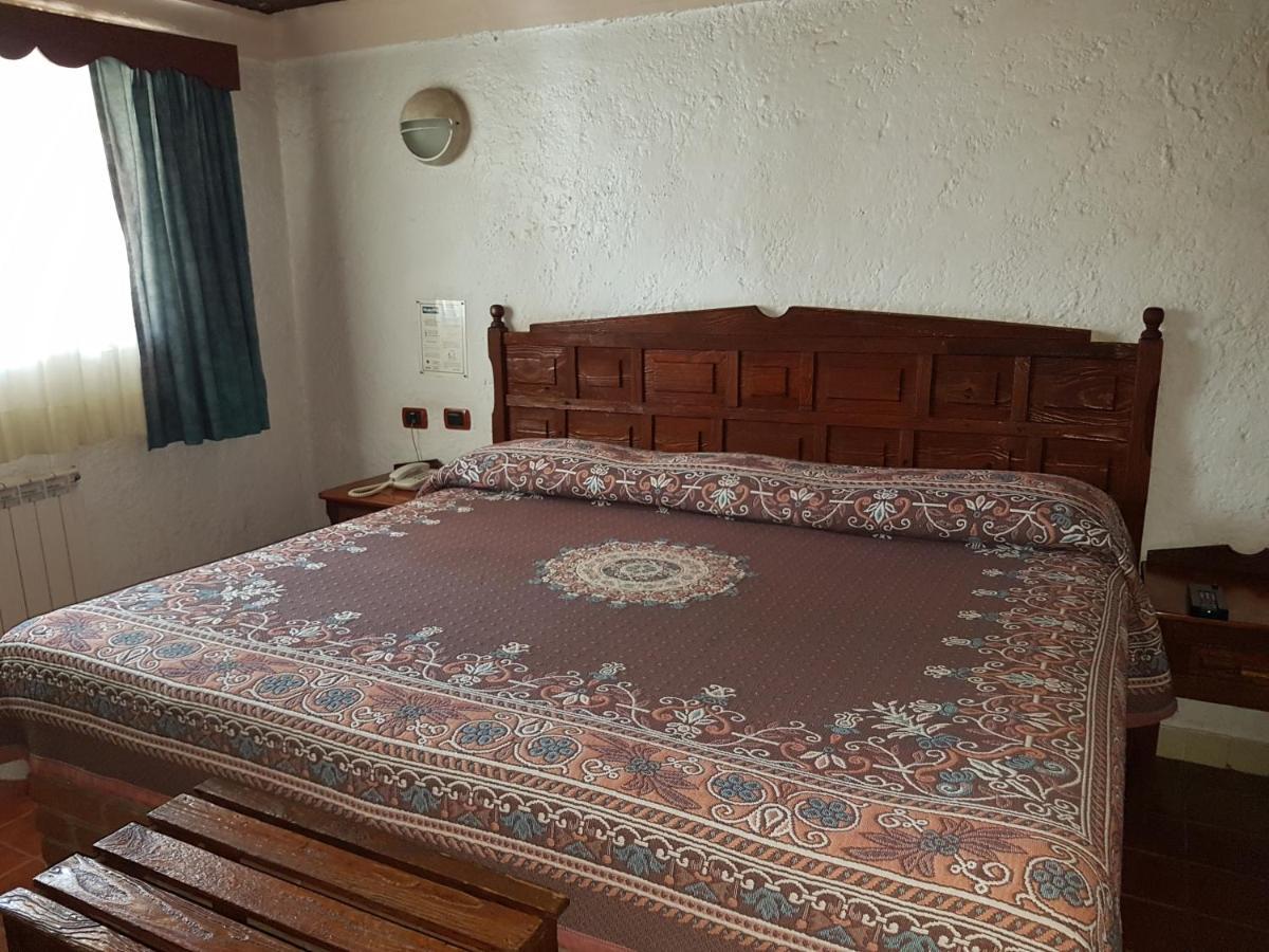 State Inn Chihuahua Exteriör bild